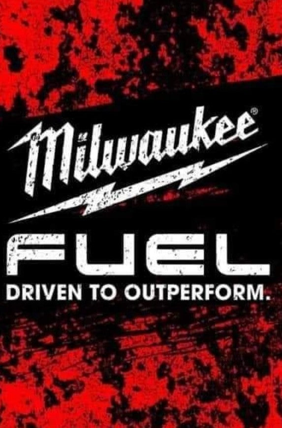 Tumbler 20 oz Milwaukee