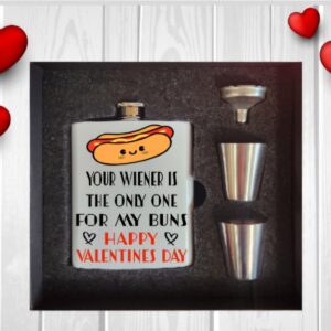 your-weiner-flask-set