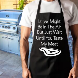 bbq-apron-taste-my-meat